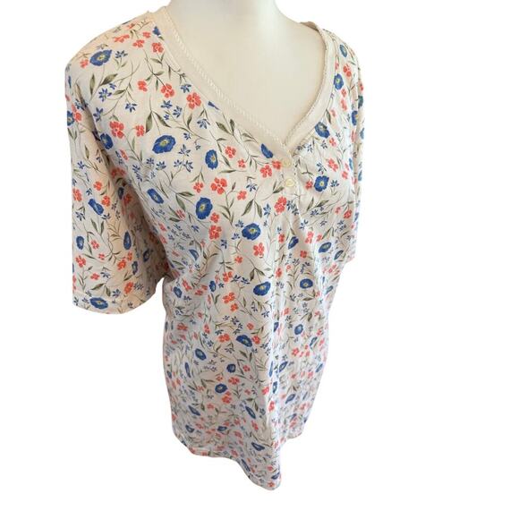 Bobbie Brooks Tops - bobbie brooks woman short sleeve v neck floral womens plus size 26